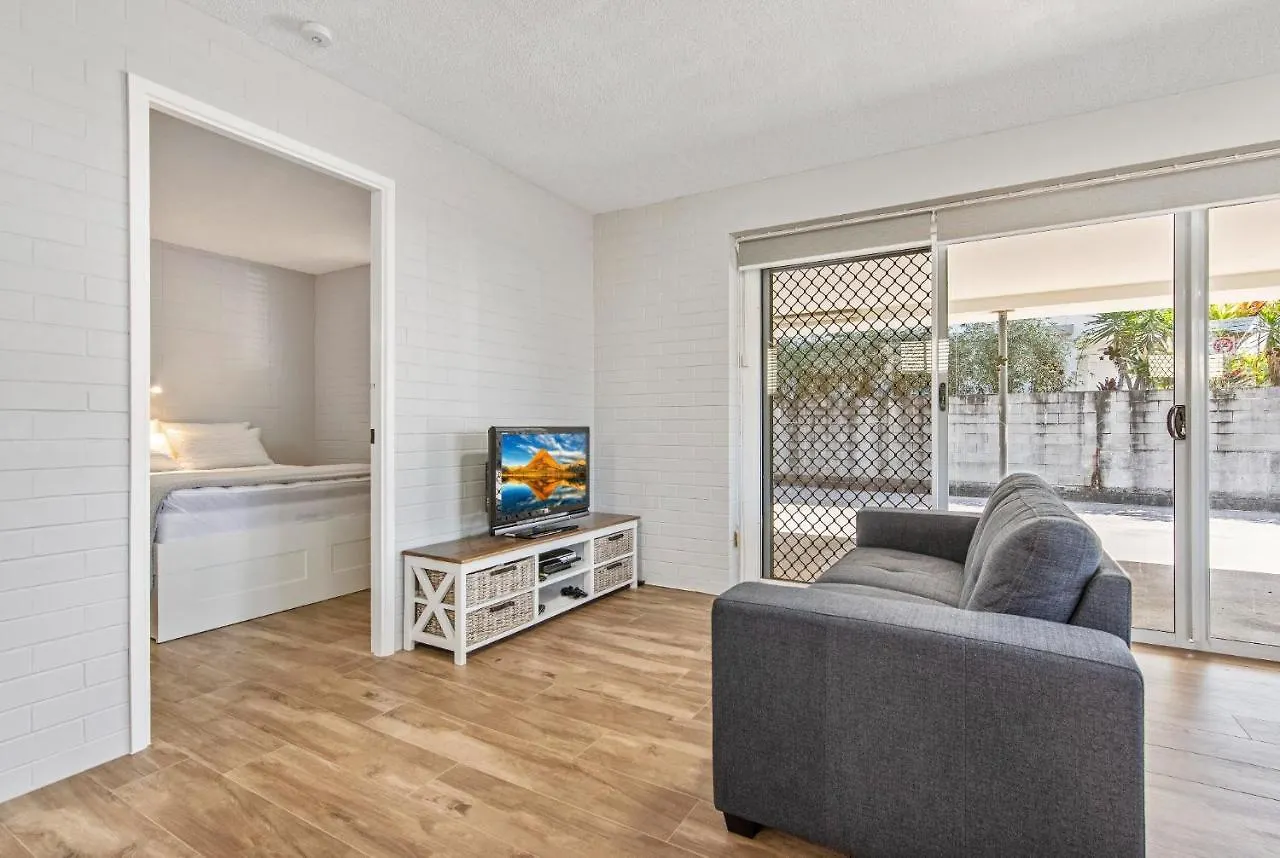 Sea-Hi Beachside Apartment Maroochydore